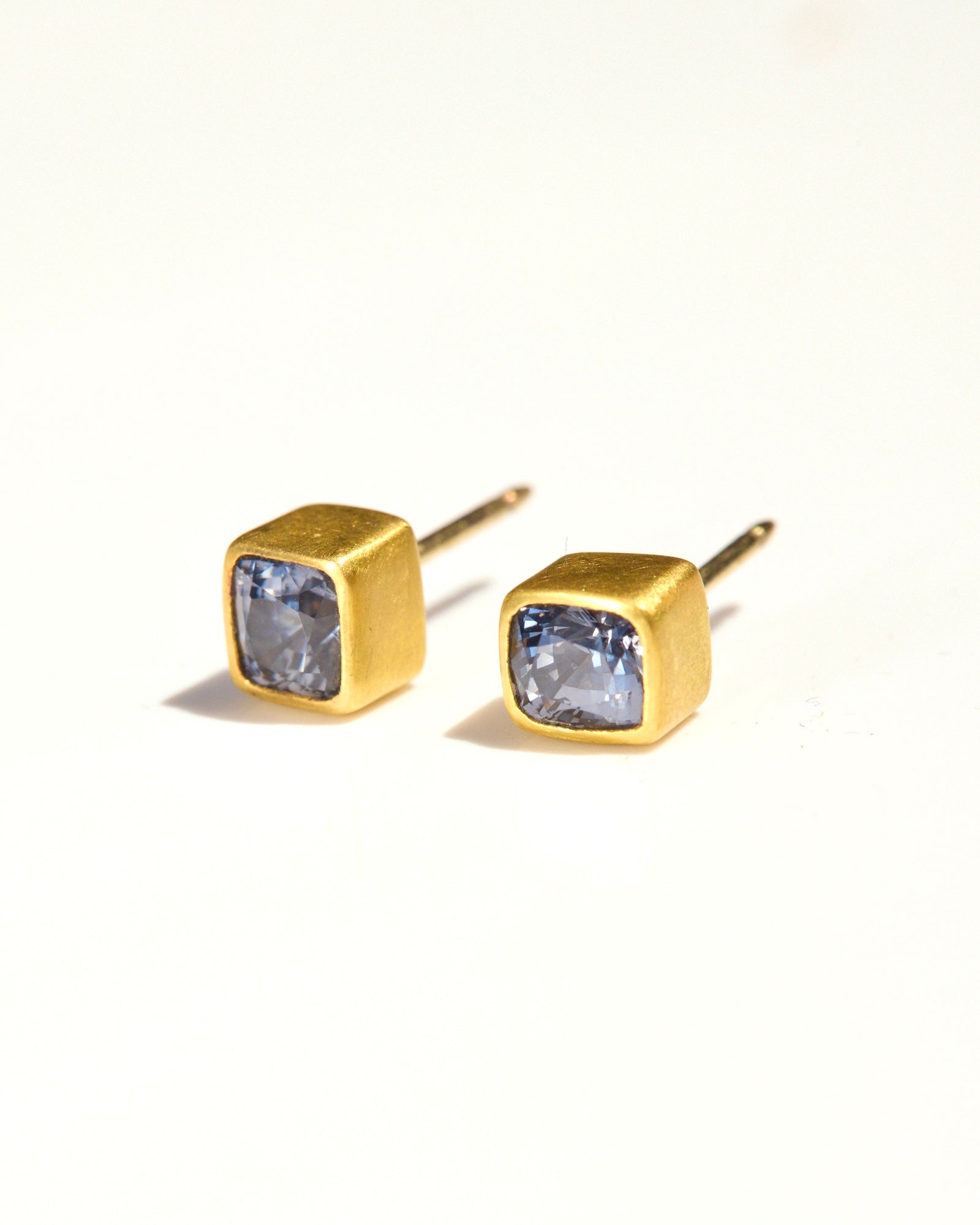 "Package V" Gold and Grey Spinel Studs