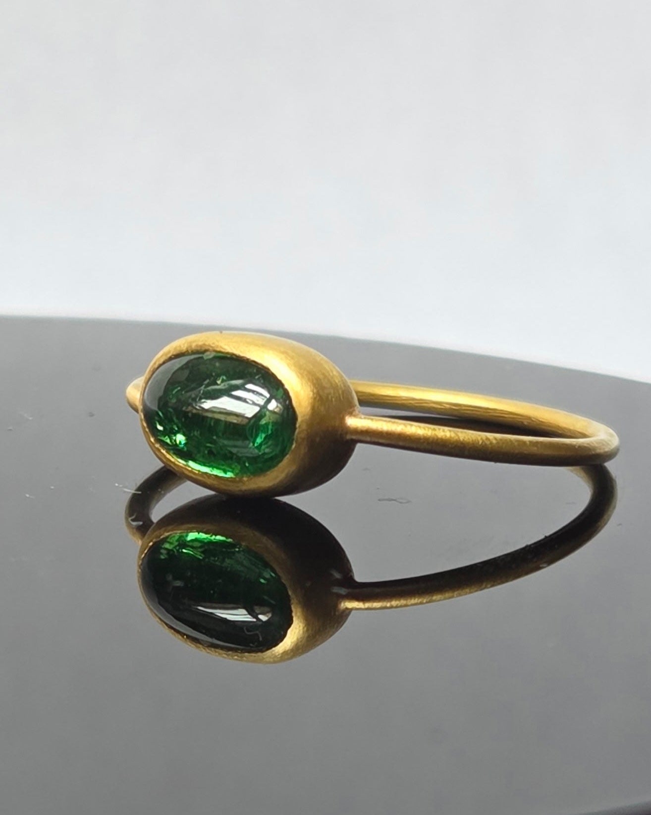 “Love at First Sight X” Gold and Tsavorite Garnet Ring