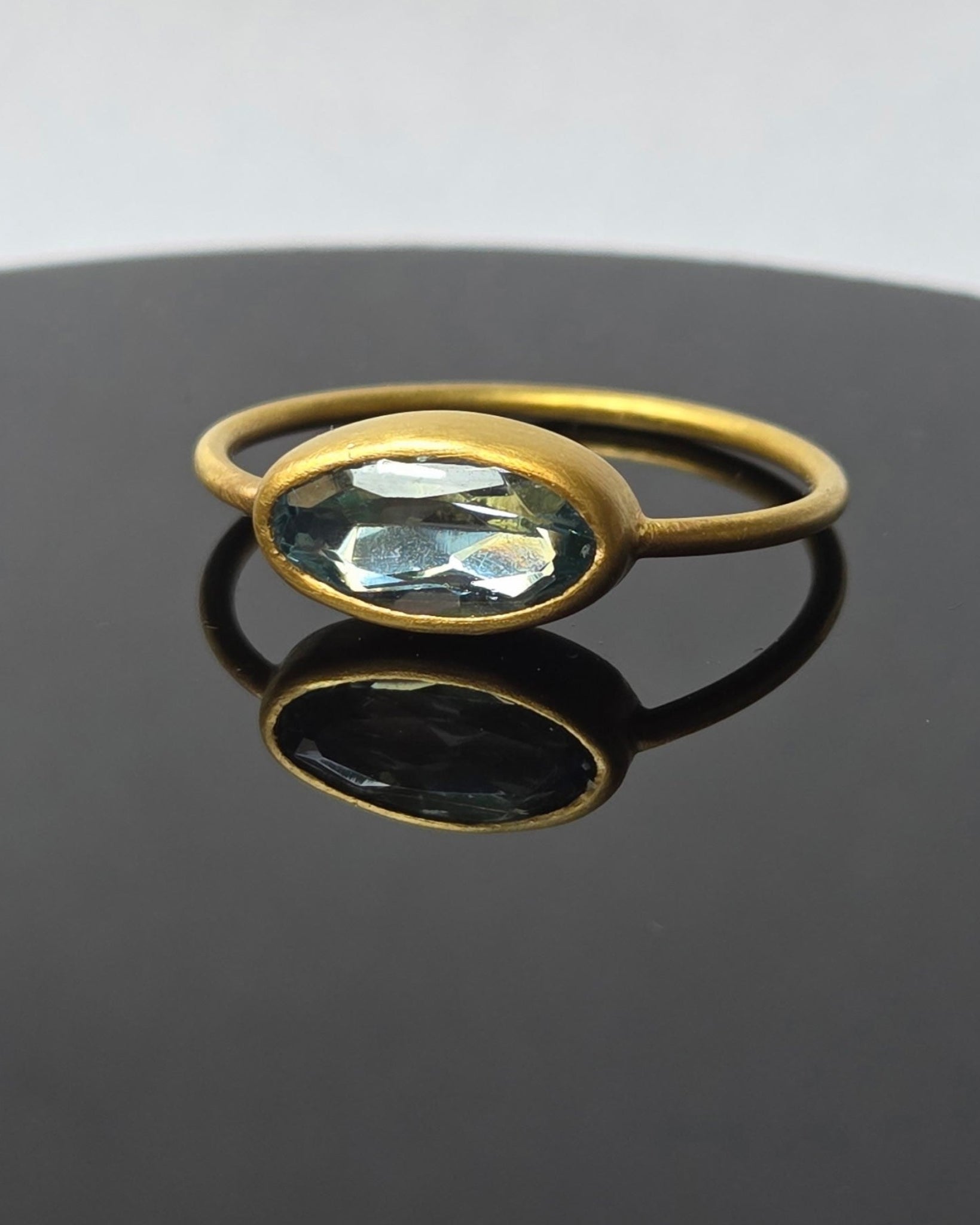 “Caribbean V” Gold and Aquamarine Ring