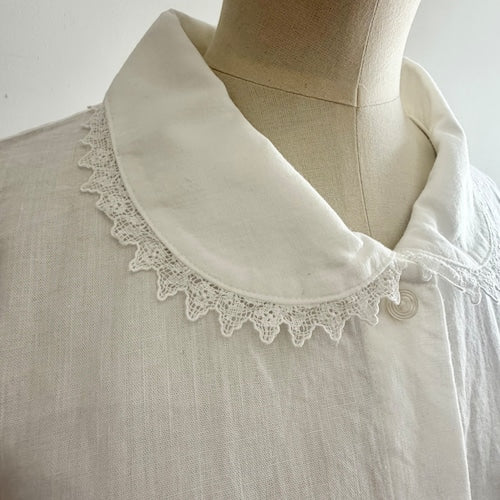 Margaret Chambray and Lace Shirt in White