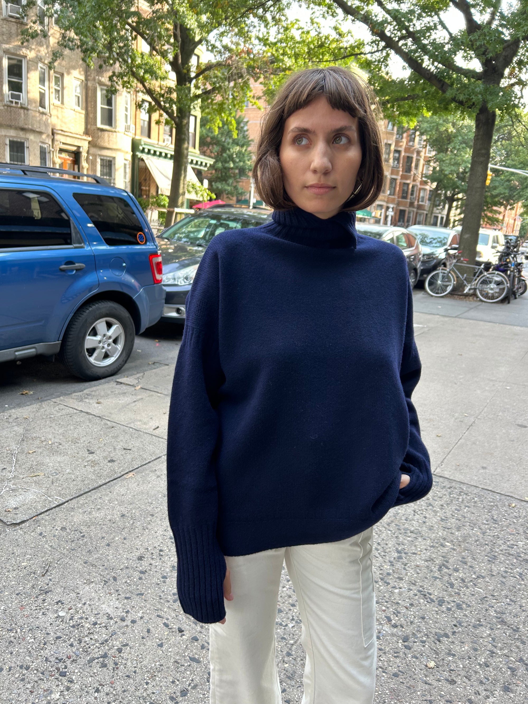 Lulu Sweater in Navy