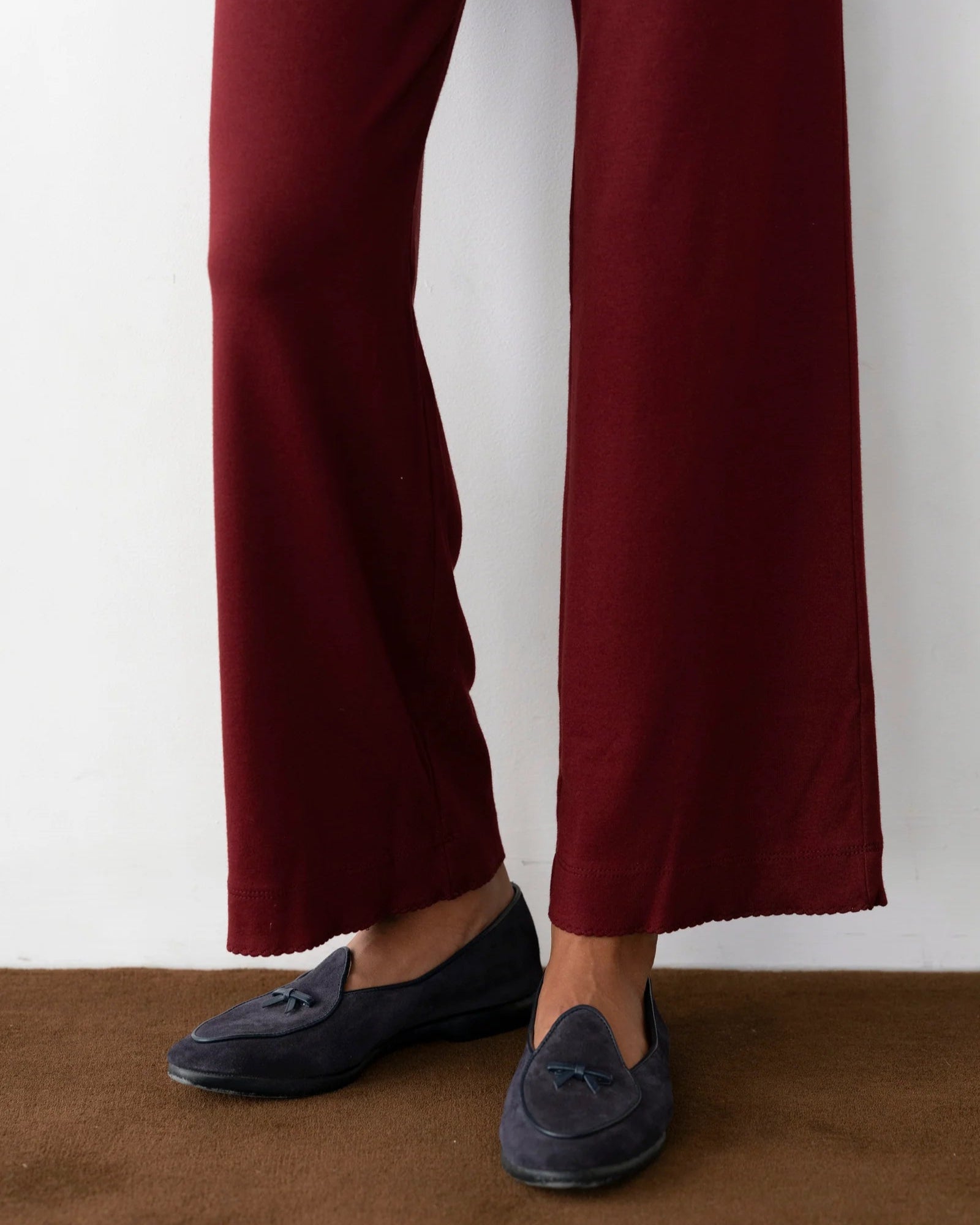 The Baby Rib Scallop Pant in Oxblood