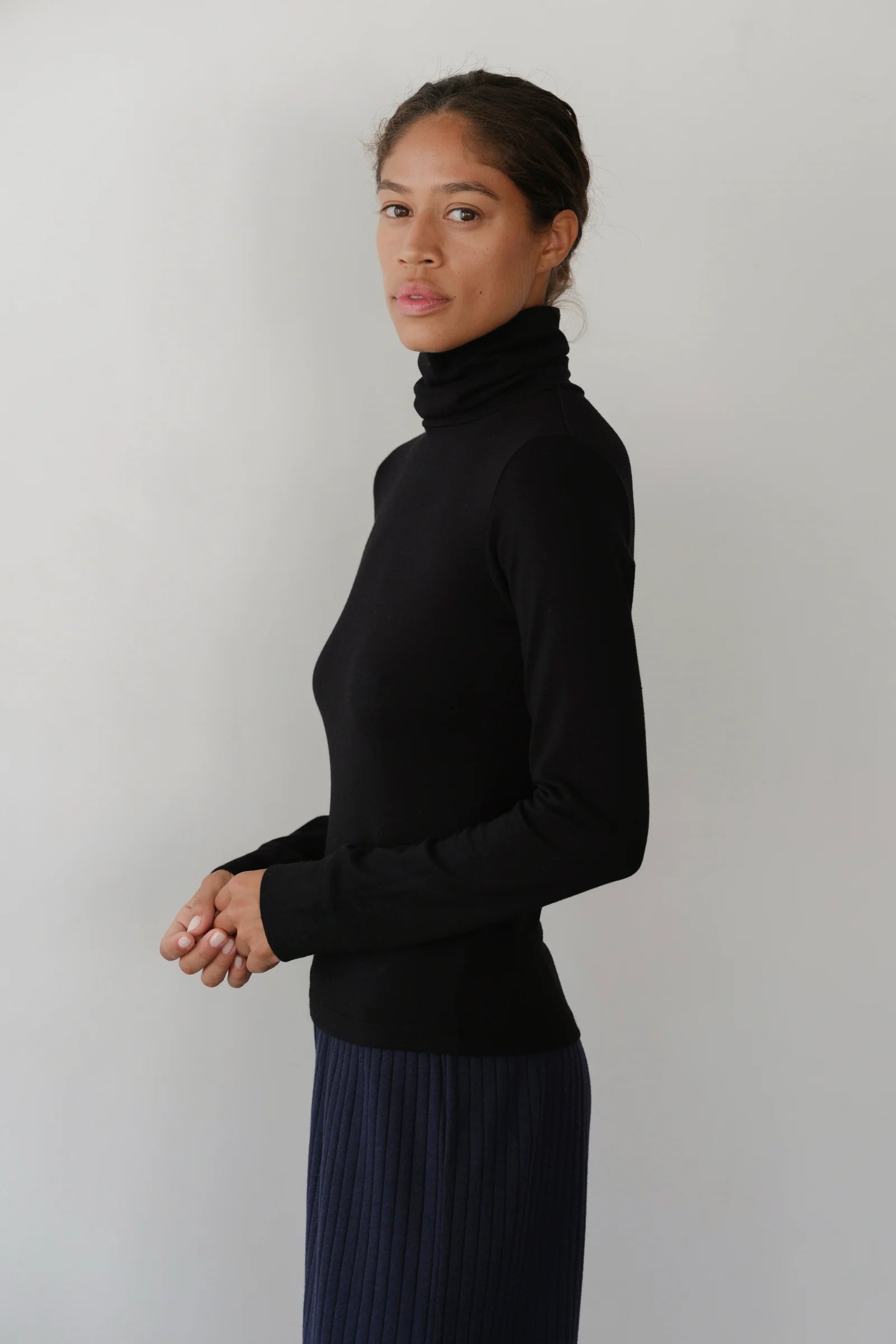 Baby Rib Turtleneck in Jet