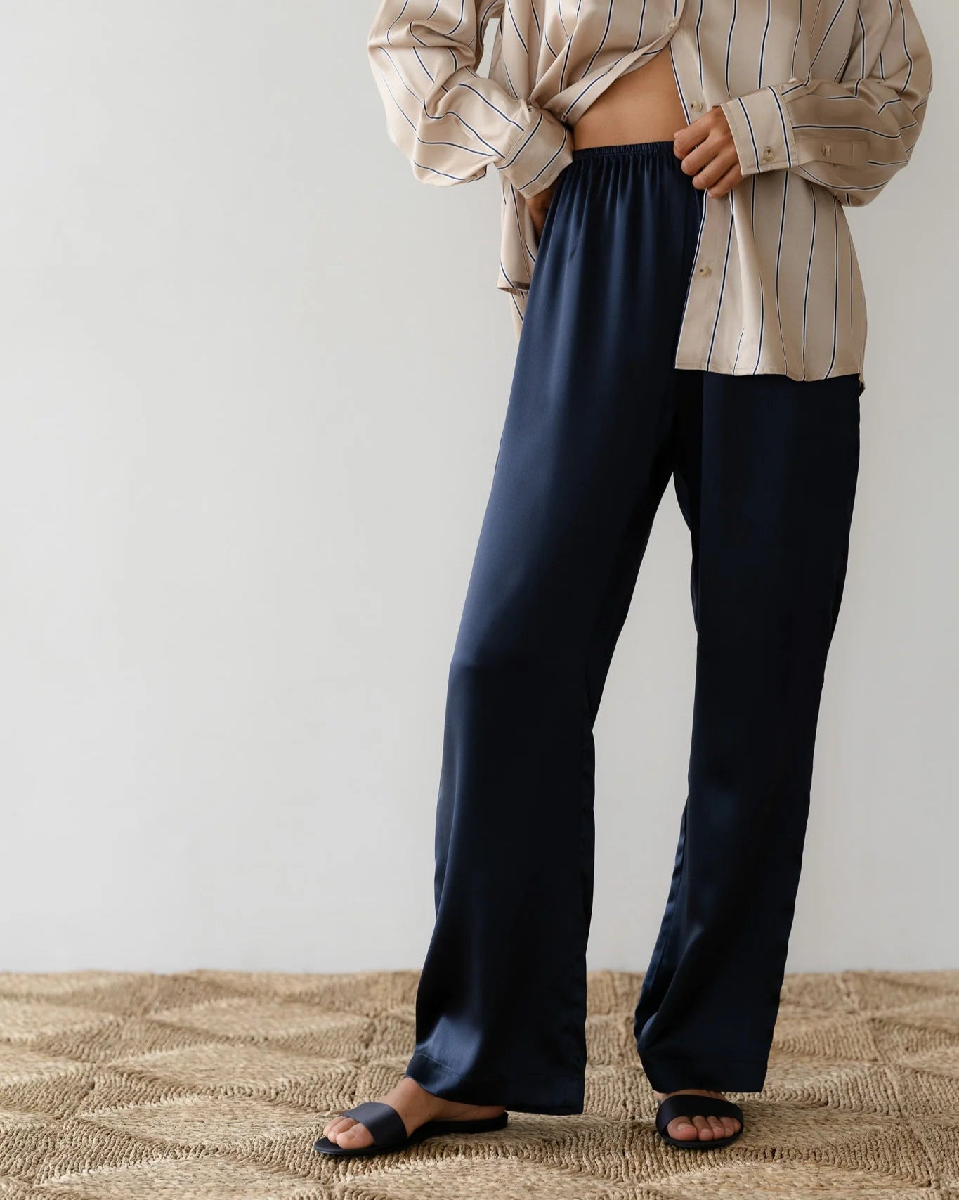 The Silk Simple Pant in Navy
