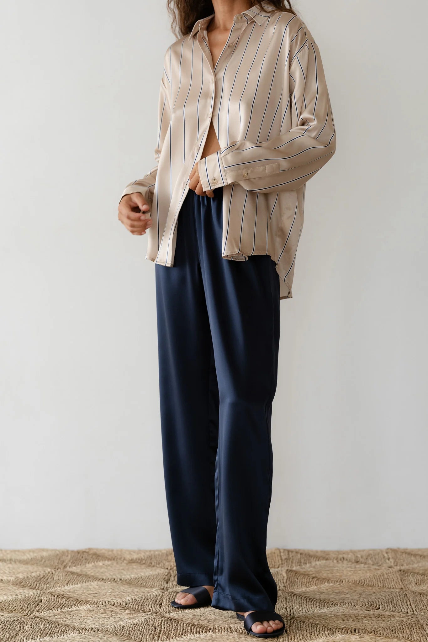 The Silk Simple Pant in Navy