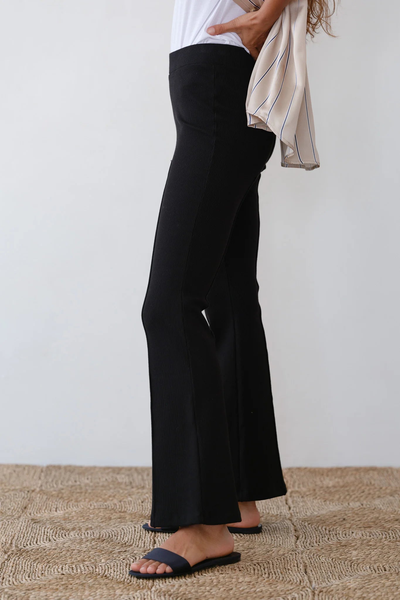 The Rib Kick Flare in Jet