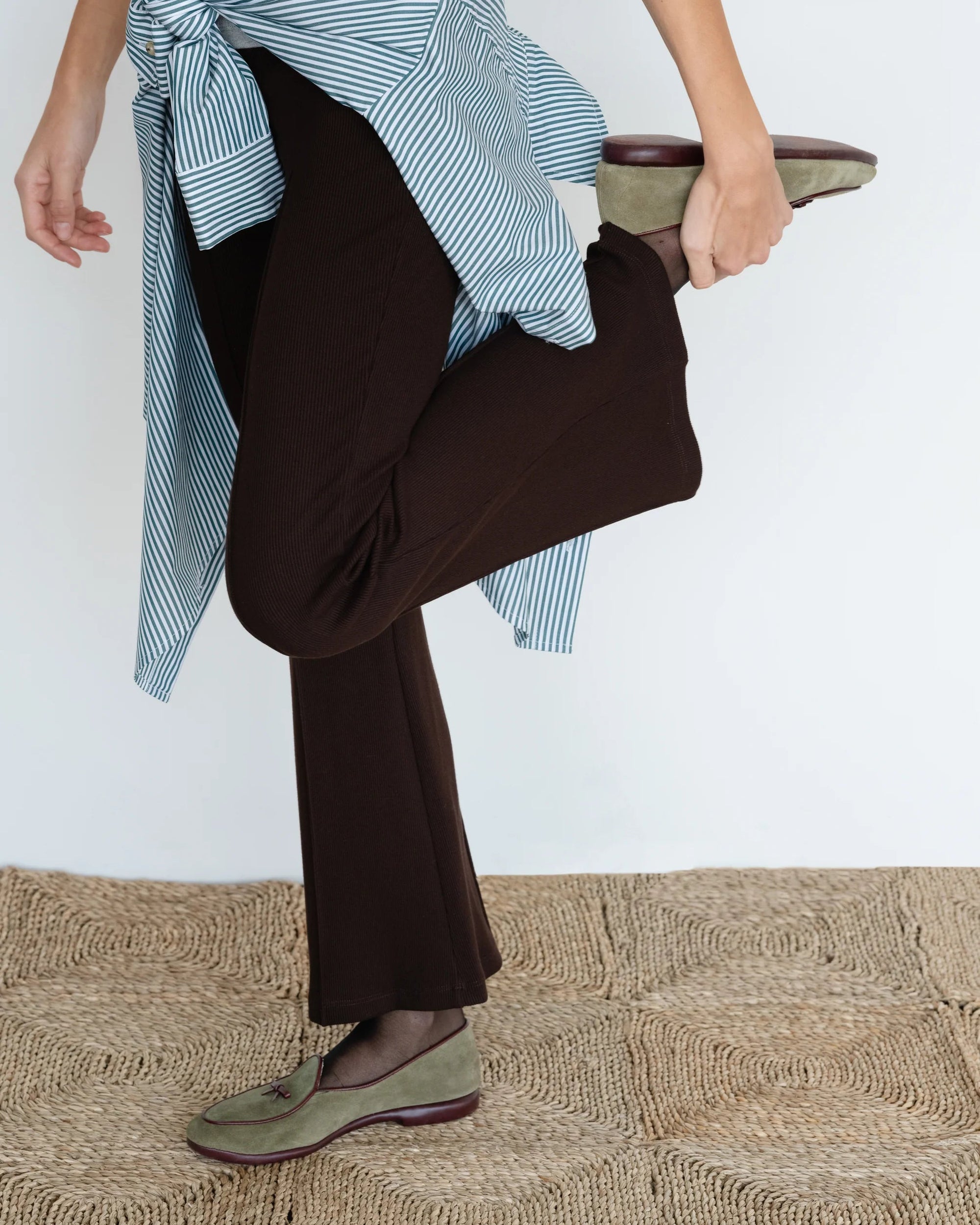 The Rib Kick Flare in Espresso