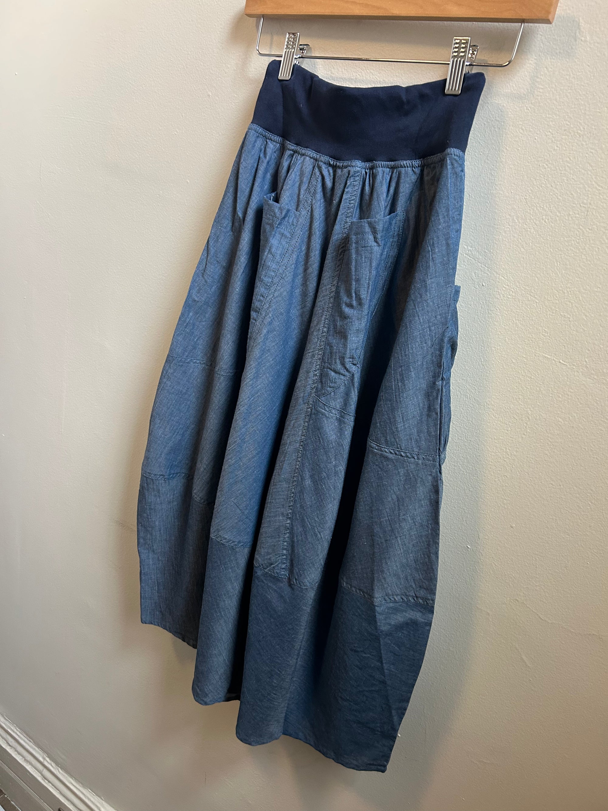 Guru Skirt in Blue Chambray