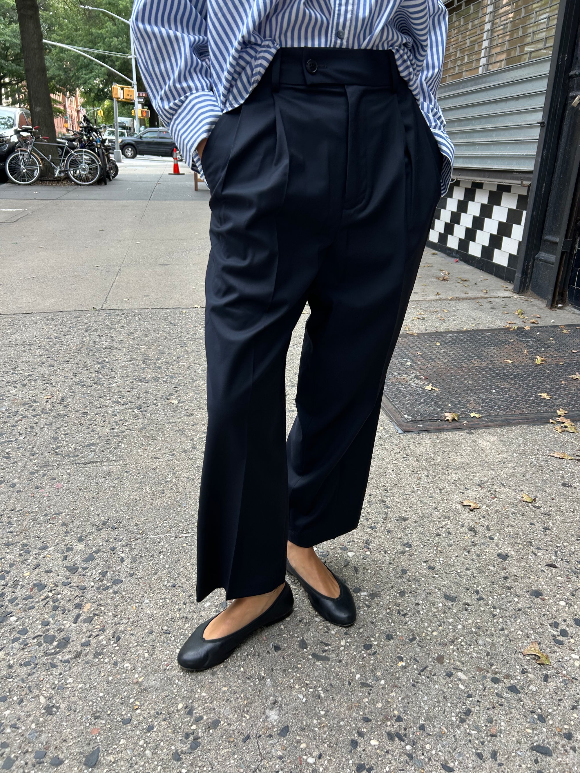 Karl Woven Trousers in Navy