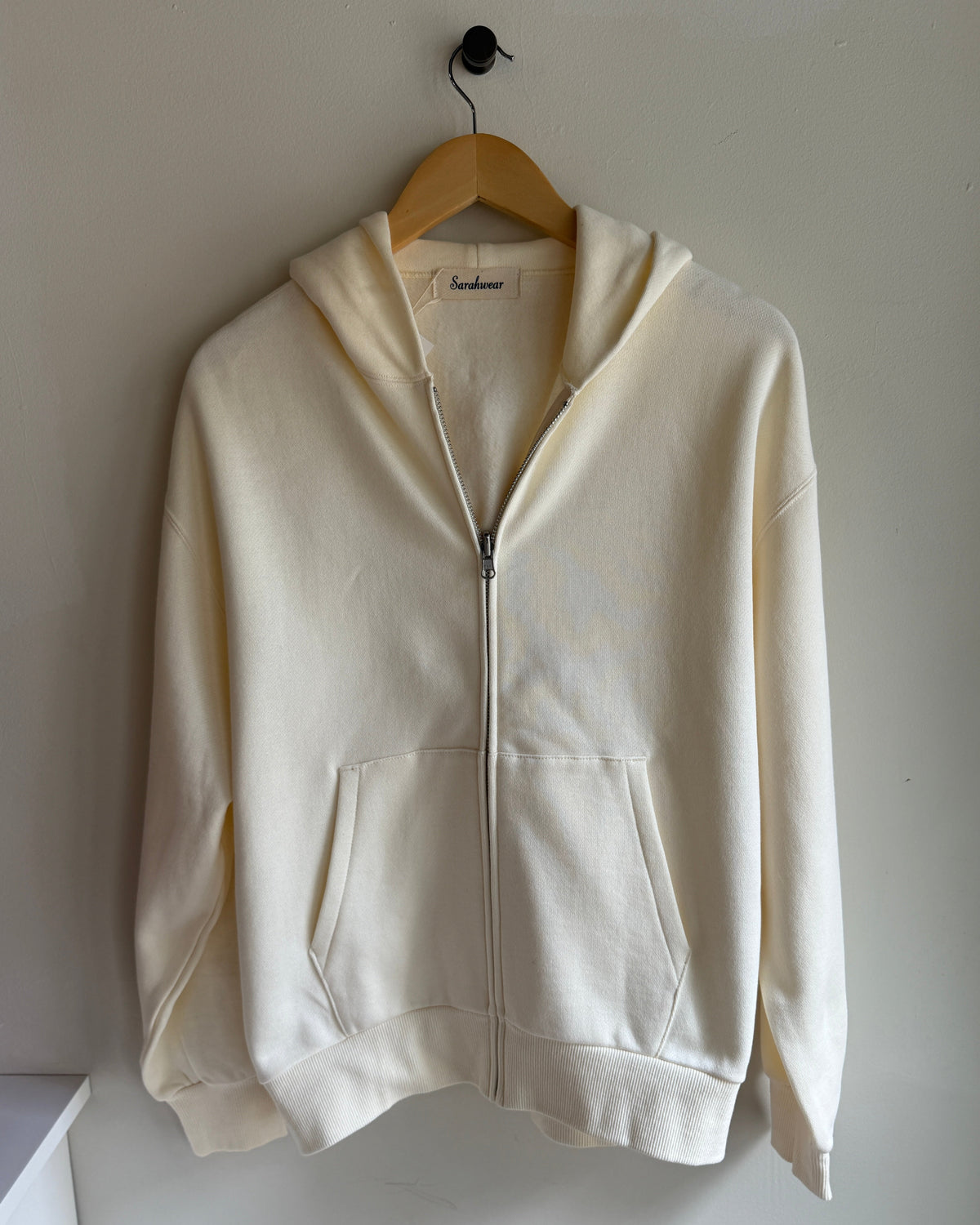 Robbie Hoodie in Ecru