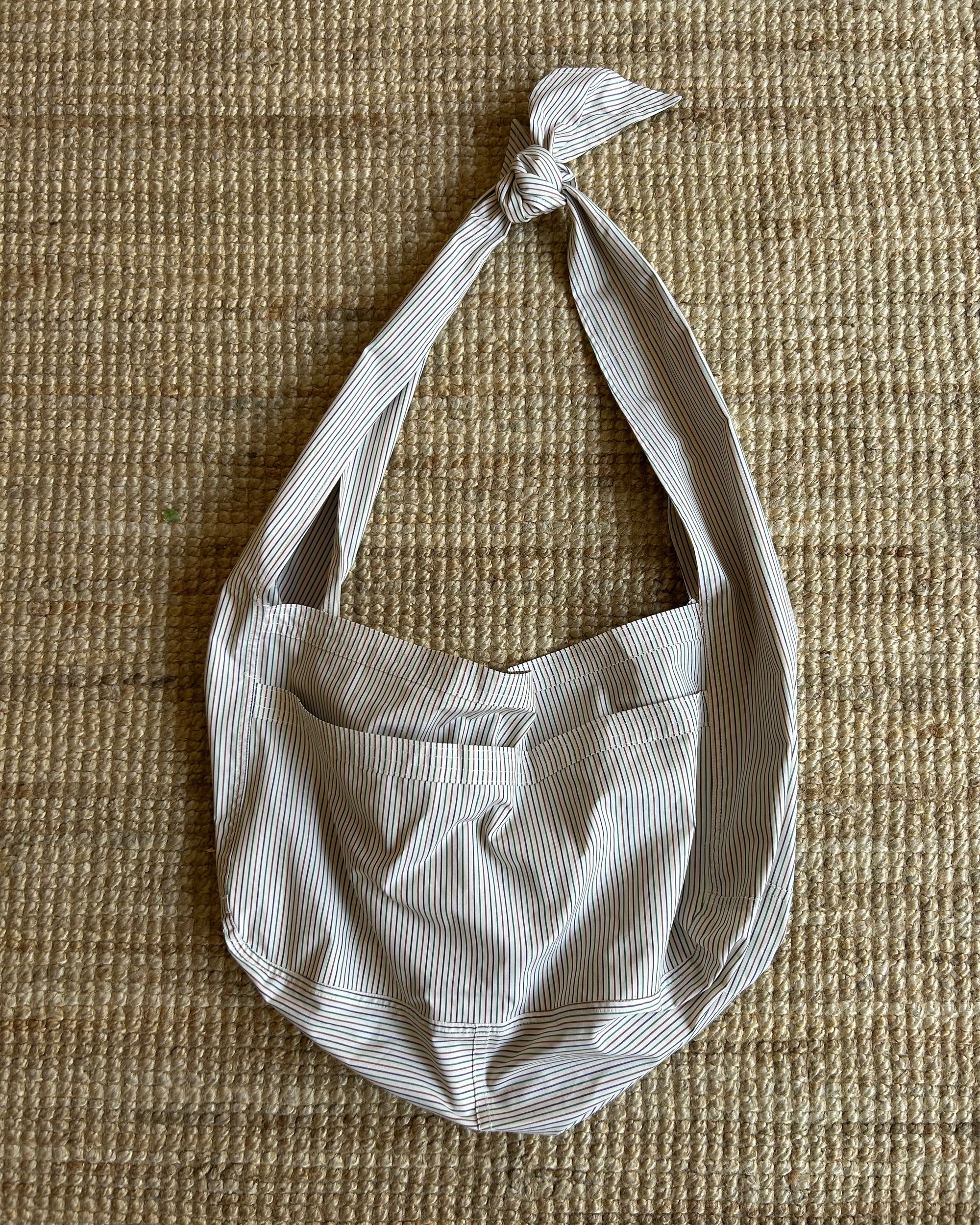 Cocoon Knot Sac in Lucent