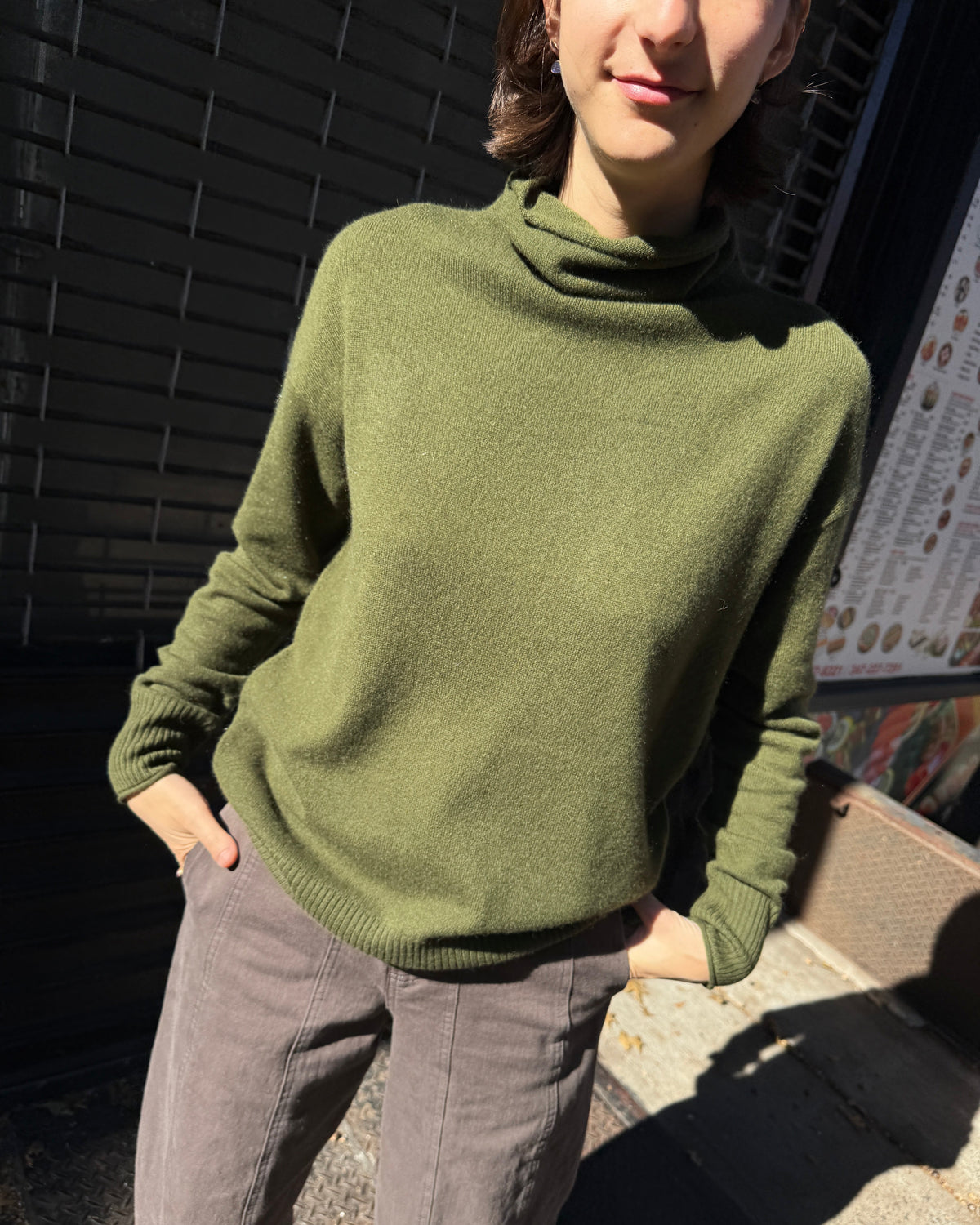 CT26323 Sweater in Khaki