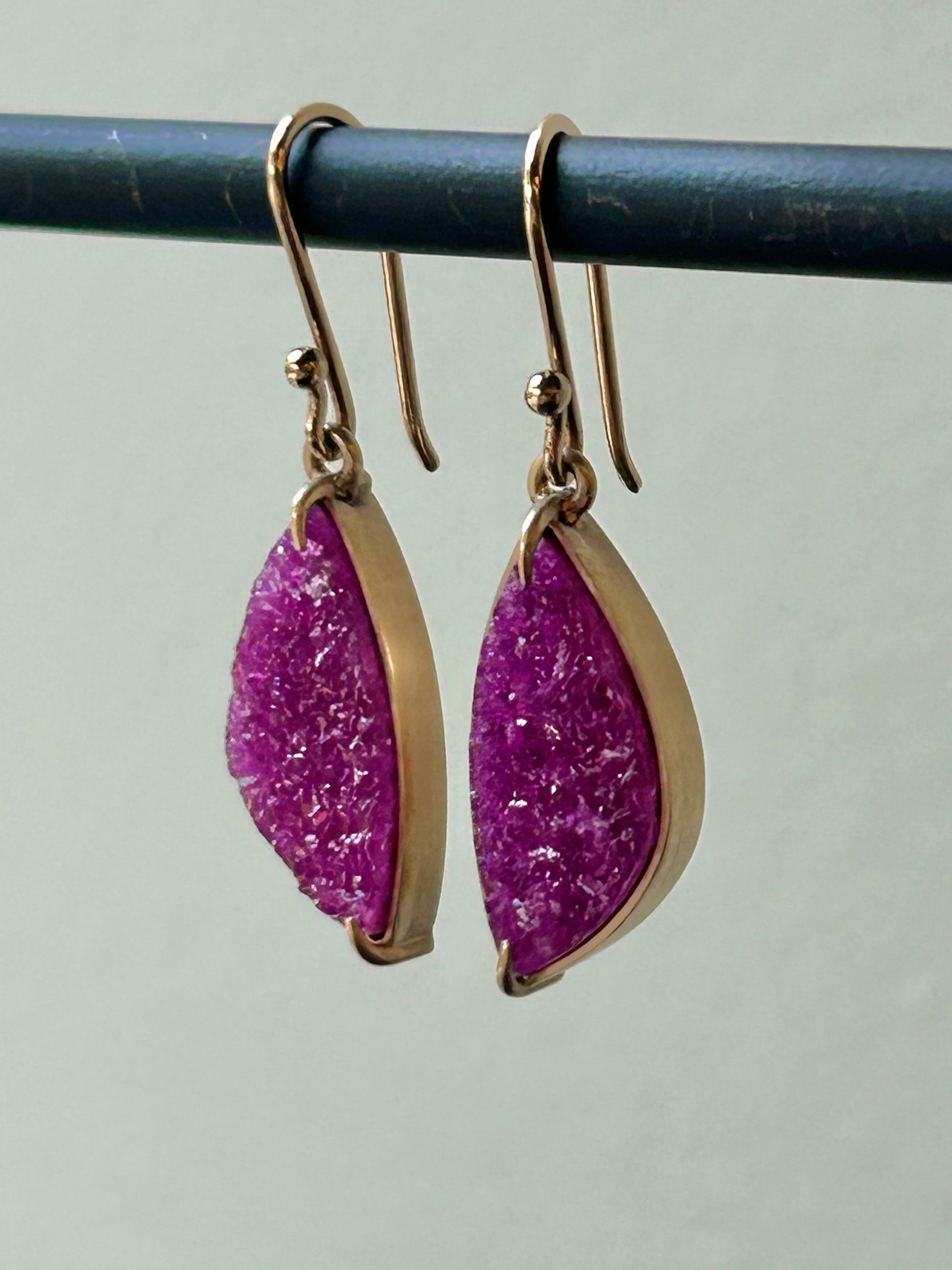 Cobalto Calcite and Gold Kite Earrings