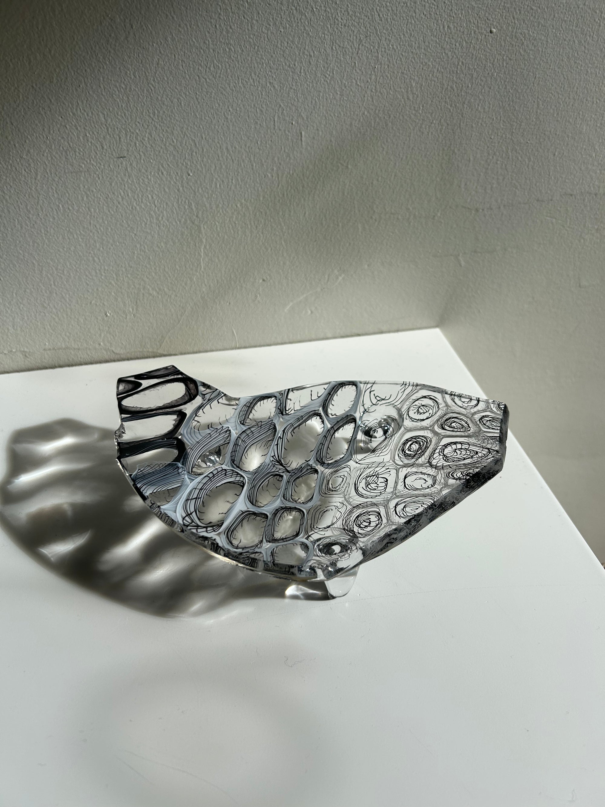 Murrini Dish in Black and White