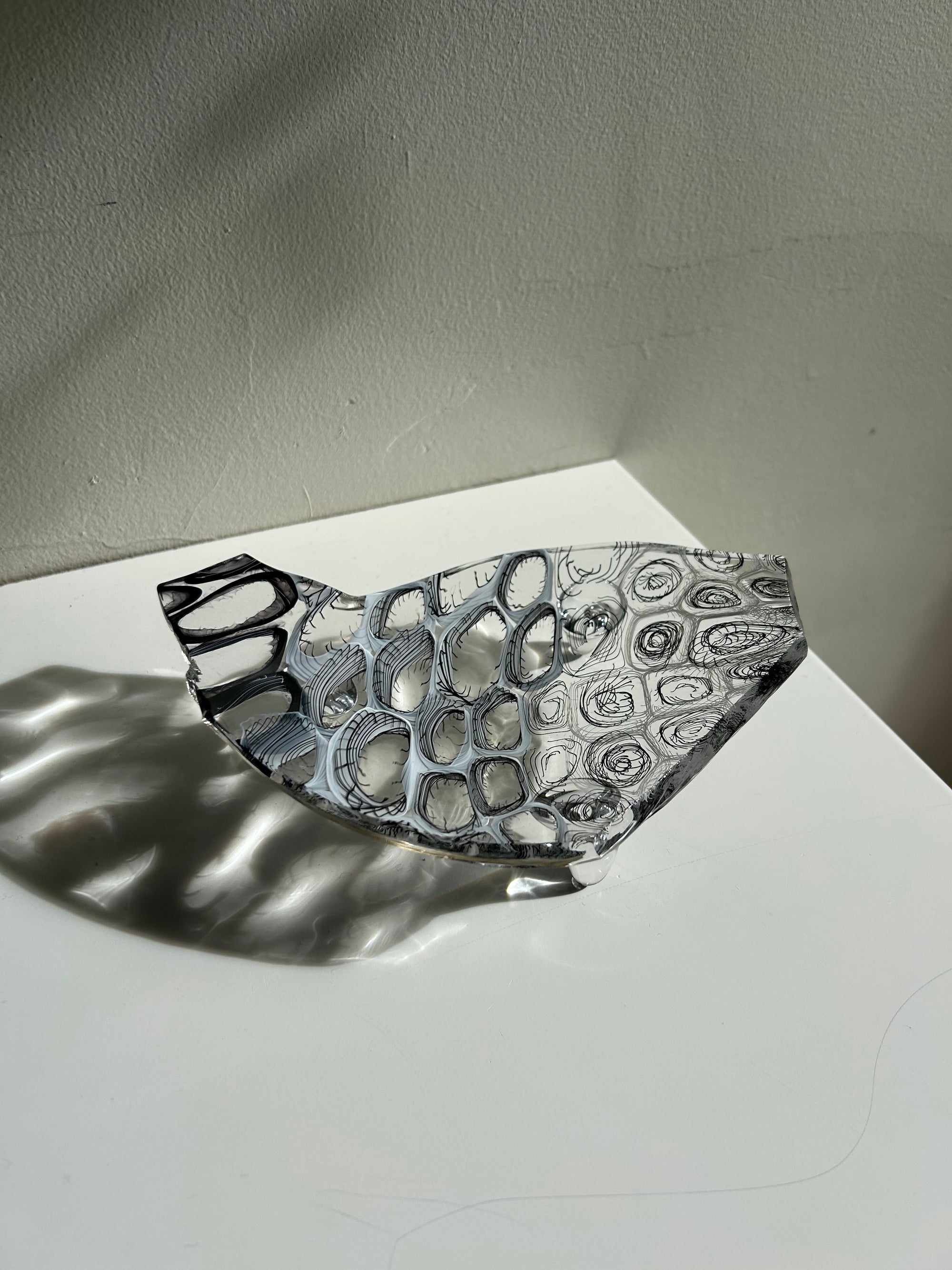 Murrini Dish in Black and White