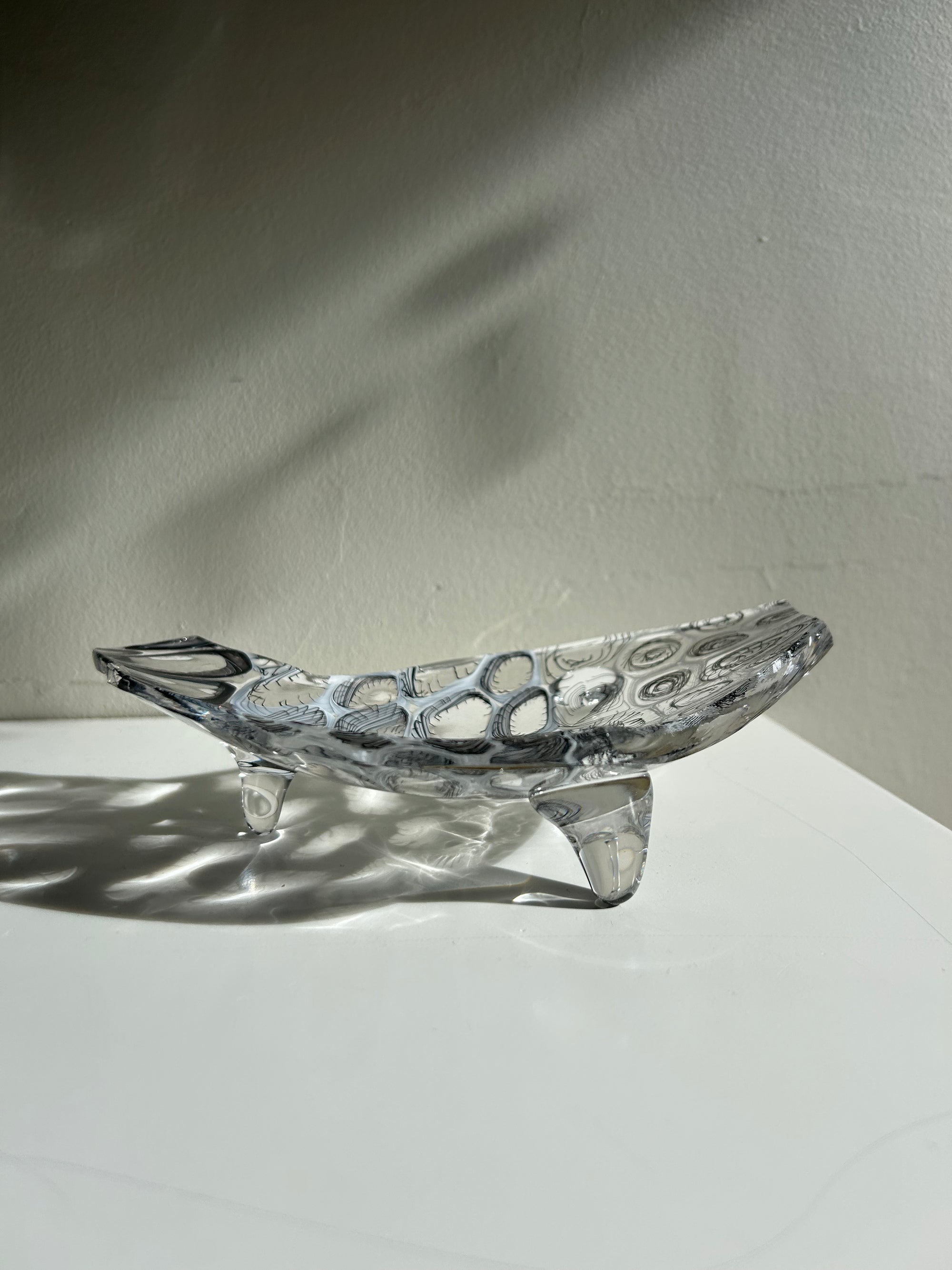 Murrini Dish in Black and White