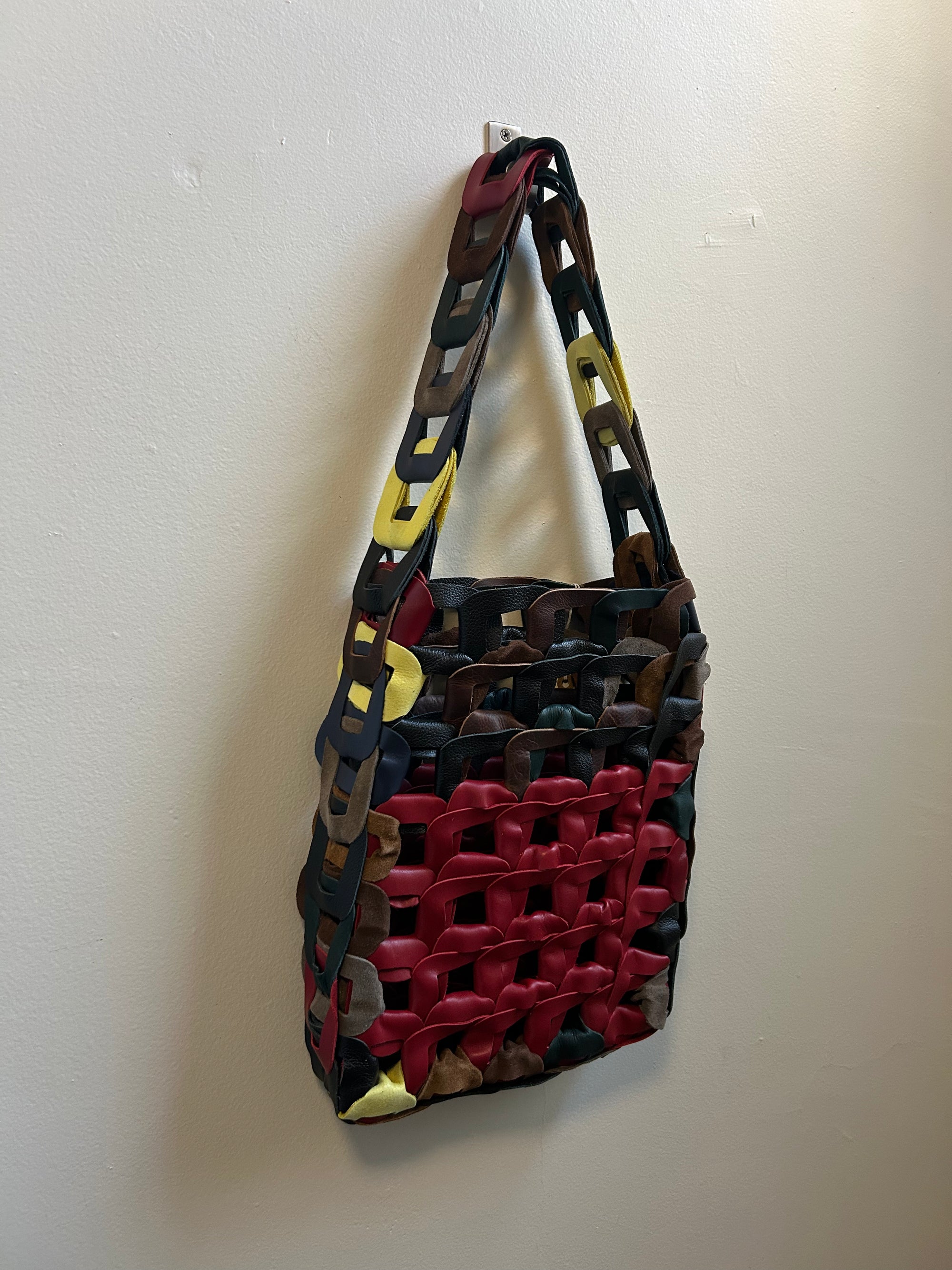 Medium Links Tote in Cable