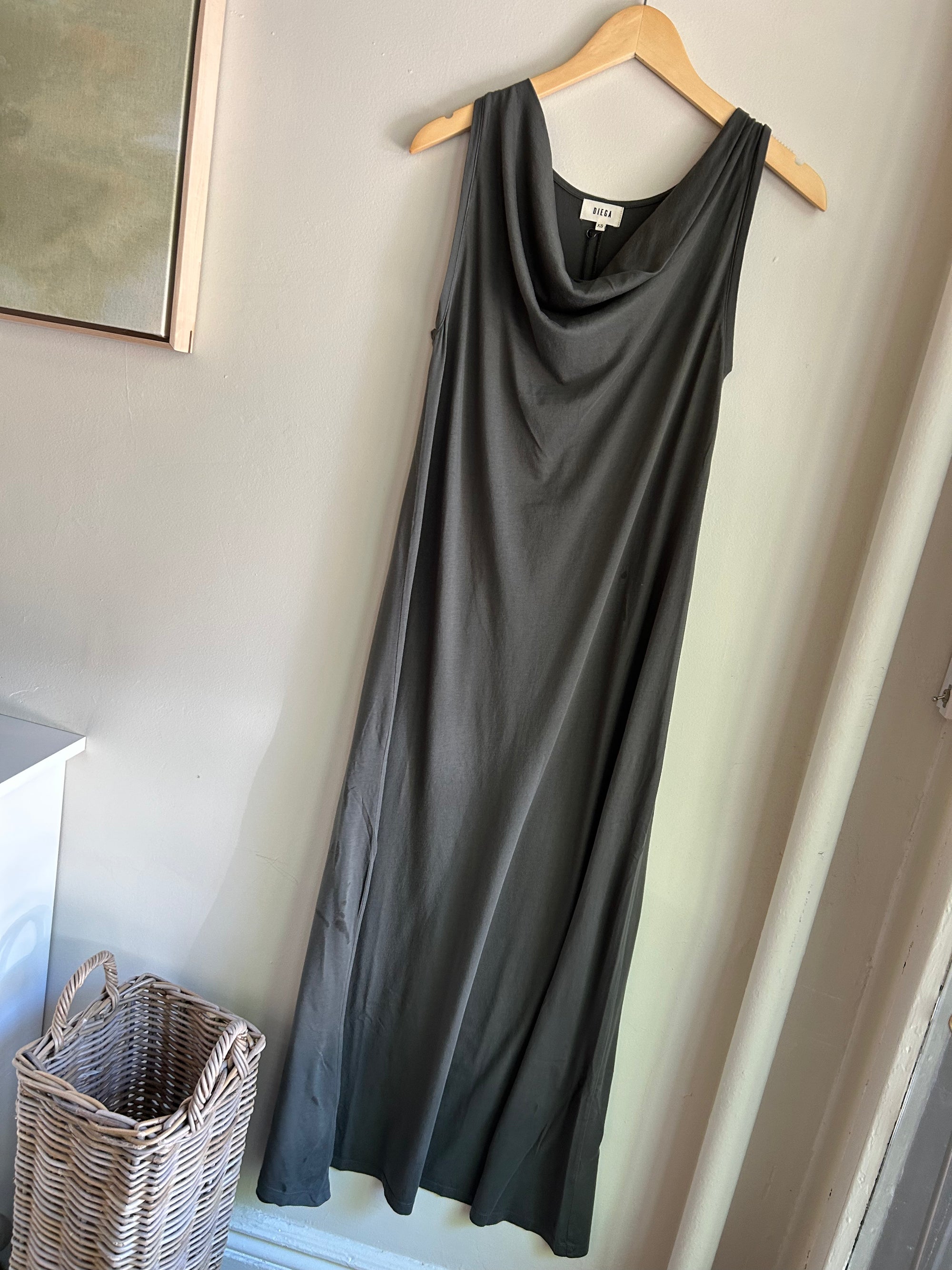 Renio Dress