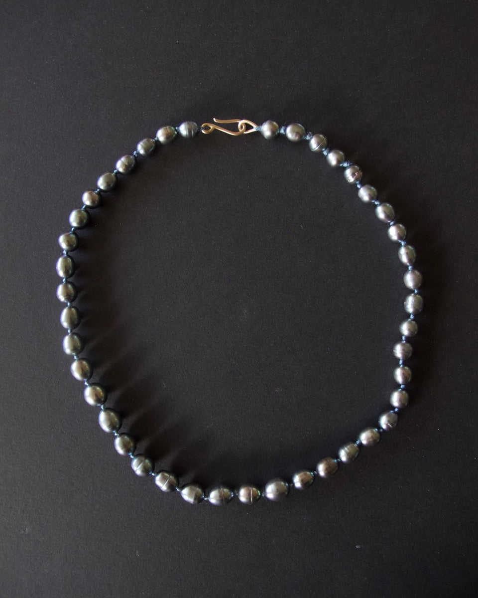 Silver-Grey Freshwater Pearl Necklace