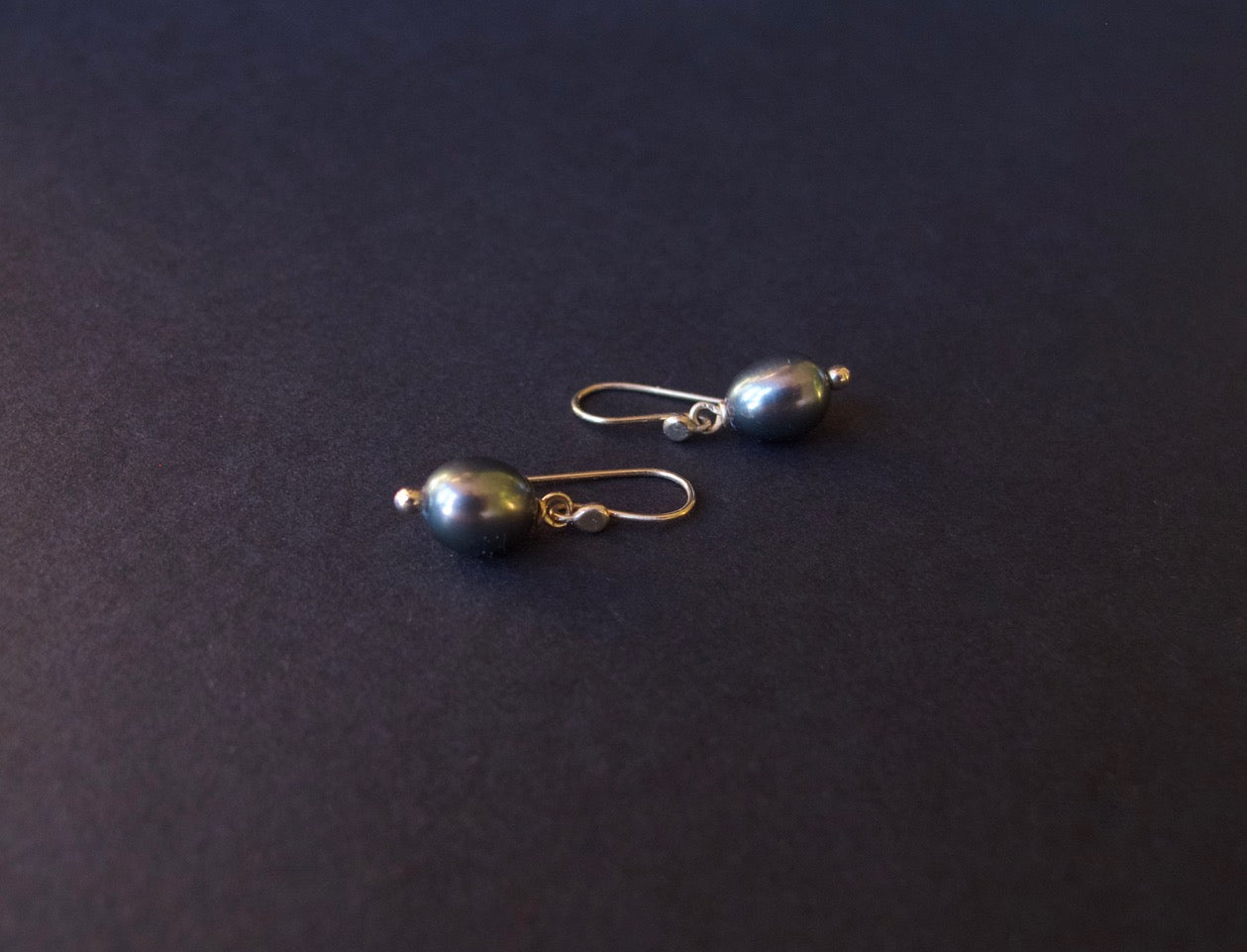 Black Pearl and Gold Drops