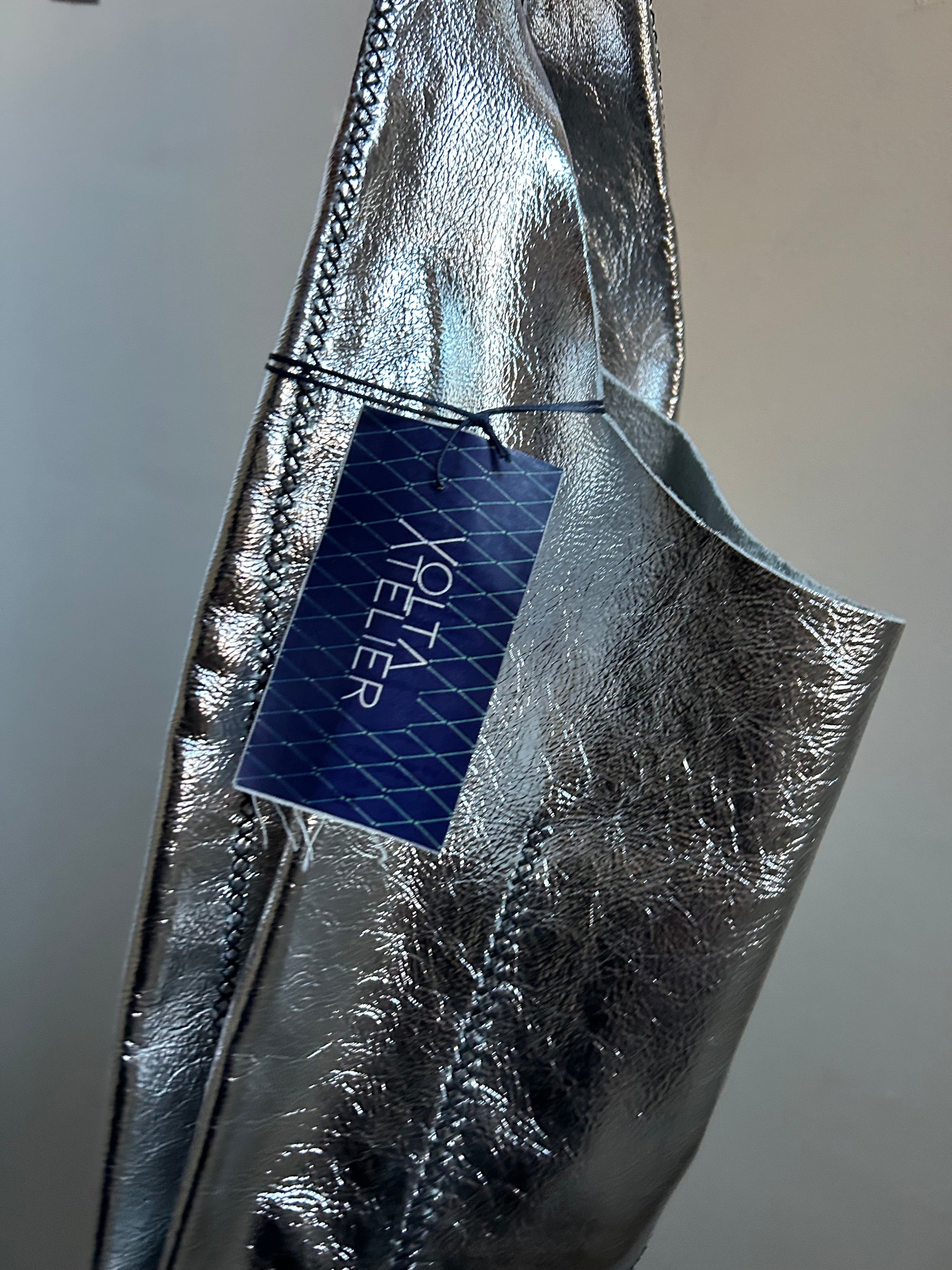 Palermo Bag in Silver Leather