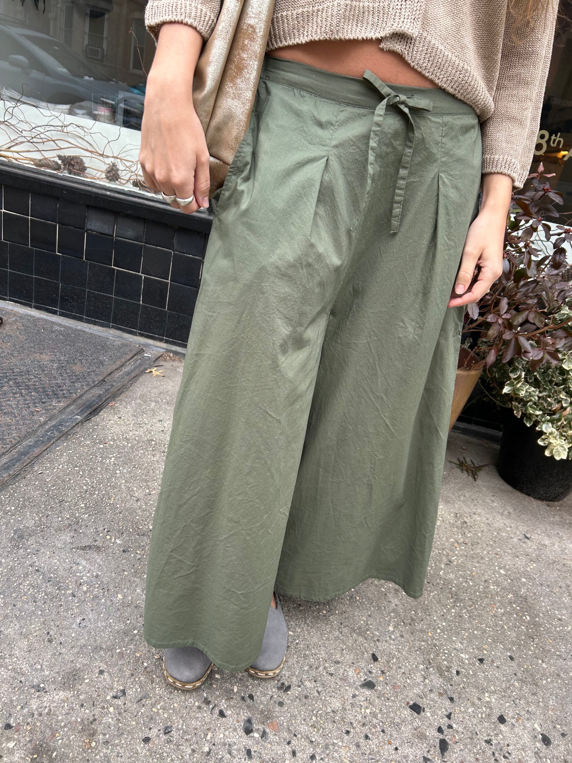 Tamiyo Pants in Khaki