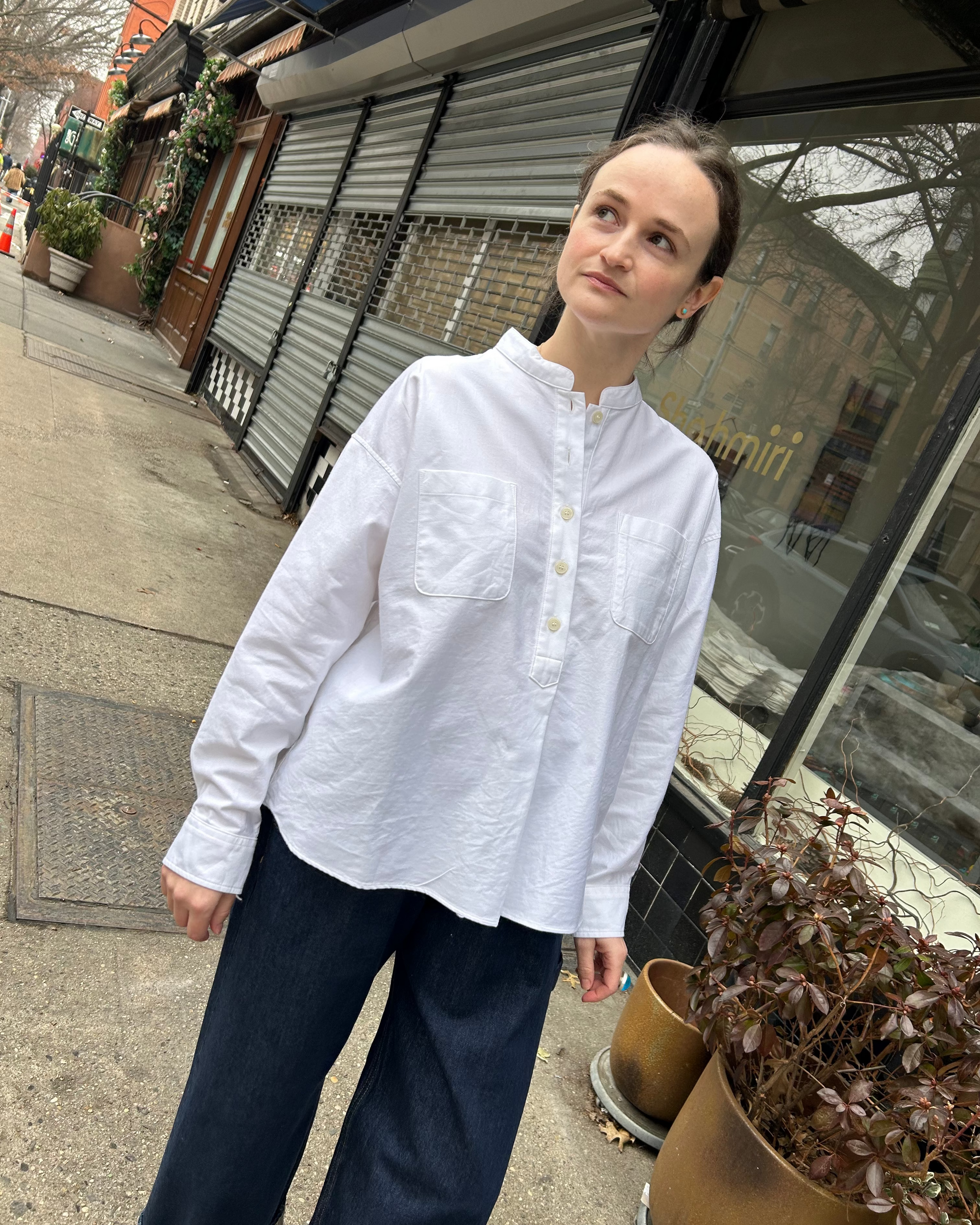 Barista Shirt in White