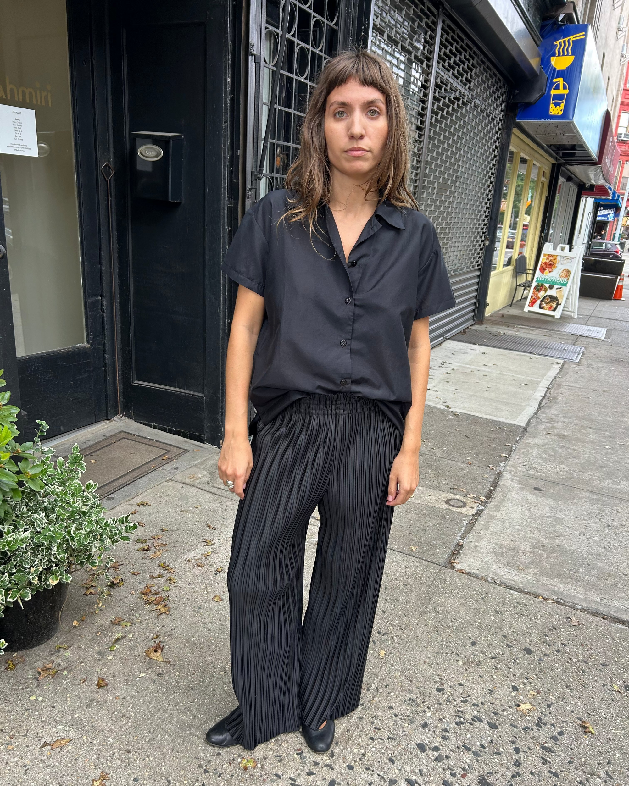 Sadie Pleated Pant in Black