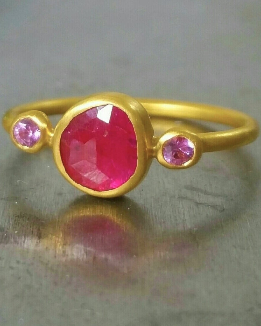 “Lola” Gold, Ruby and Sapphire Ring
