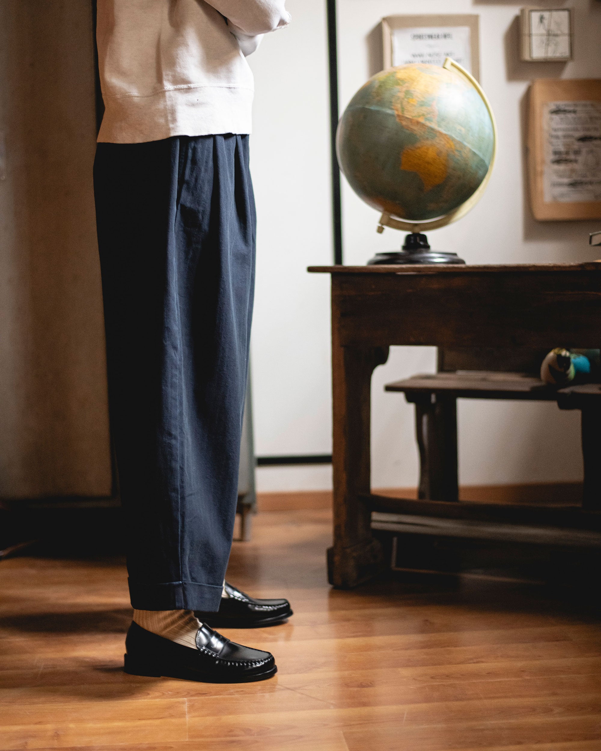 Type 105 Pump Pant in Indigo Herringbone