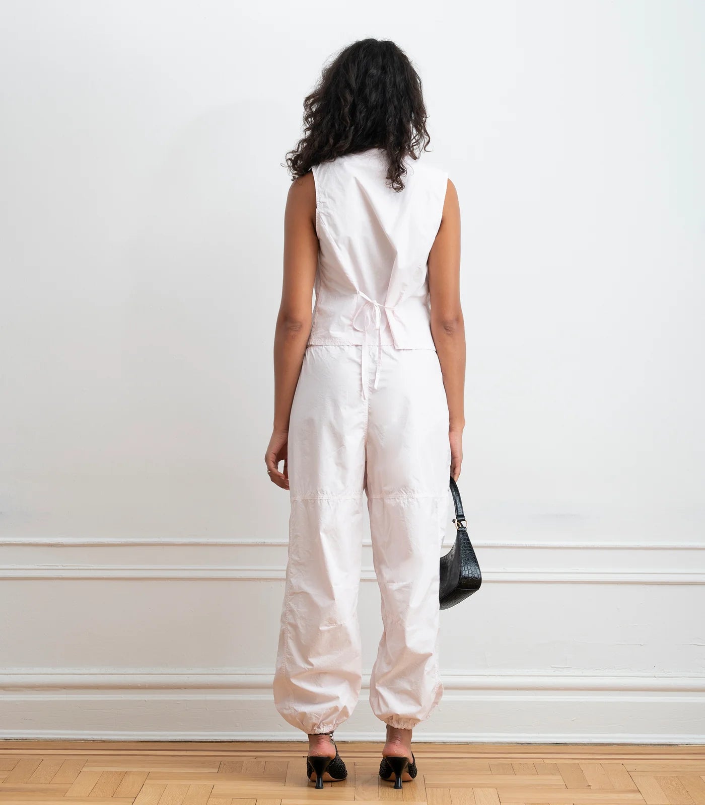 Hannah Cropped Tie Vest in Primrose