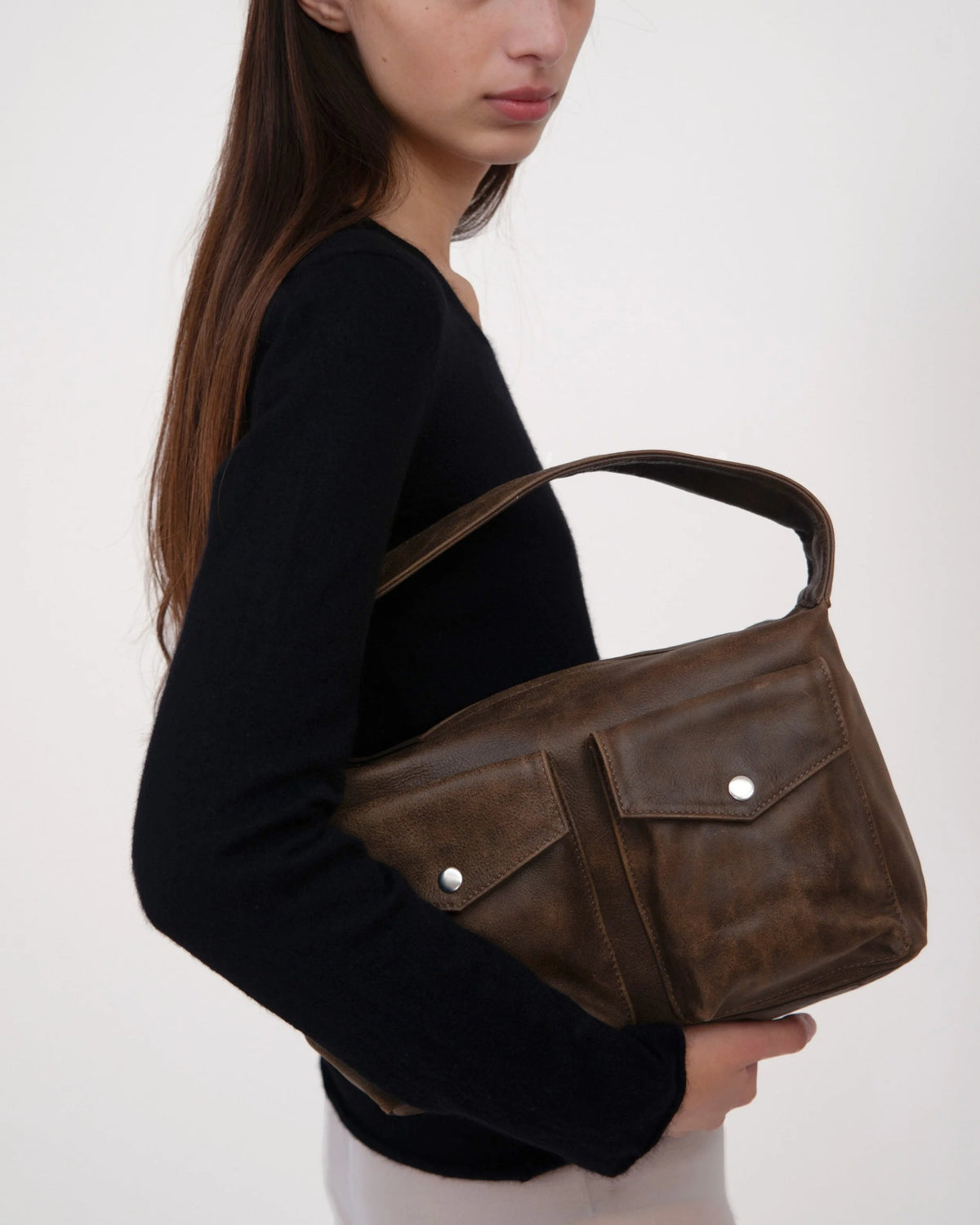 Small Raphaelle Bag in Distressed Brown