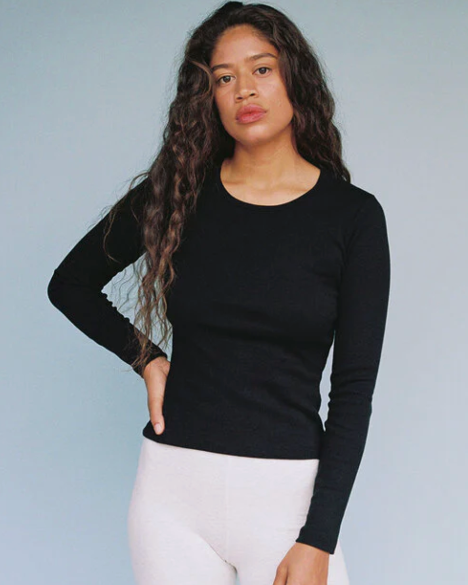 Long Sleeve Bellevue Tee in Black