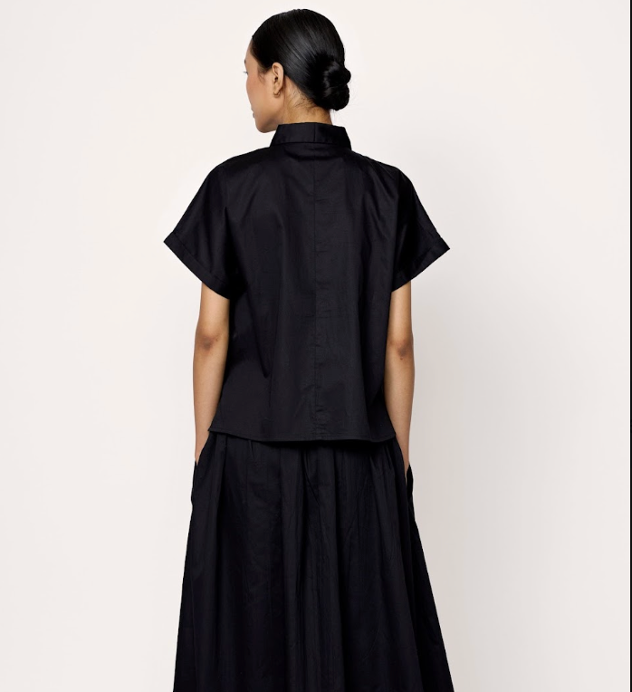 Relaxed Shirt in Black