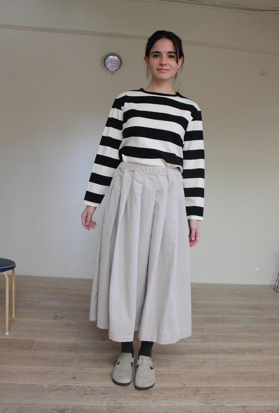 Kelly Fine Corduroy Skirt in Greige