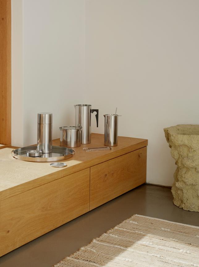 Arne Jacobson Jug with Icelip
