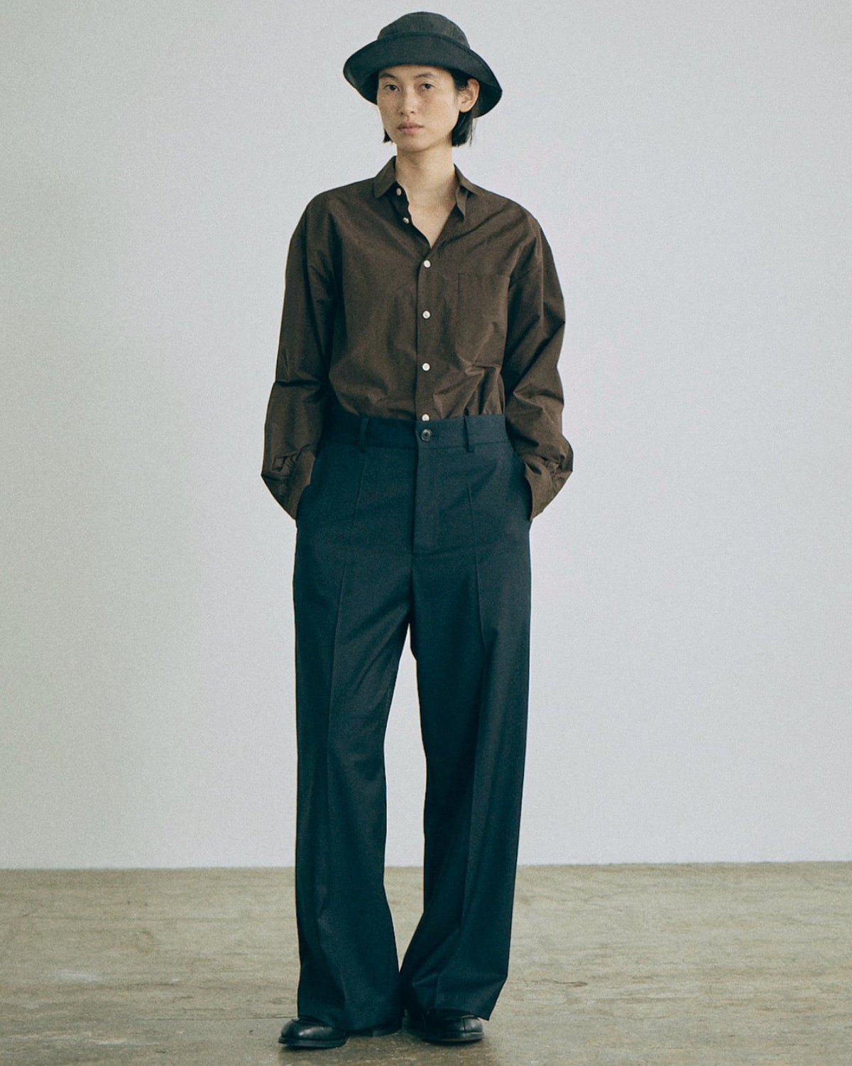 Still Trouser in Navy