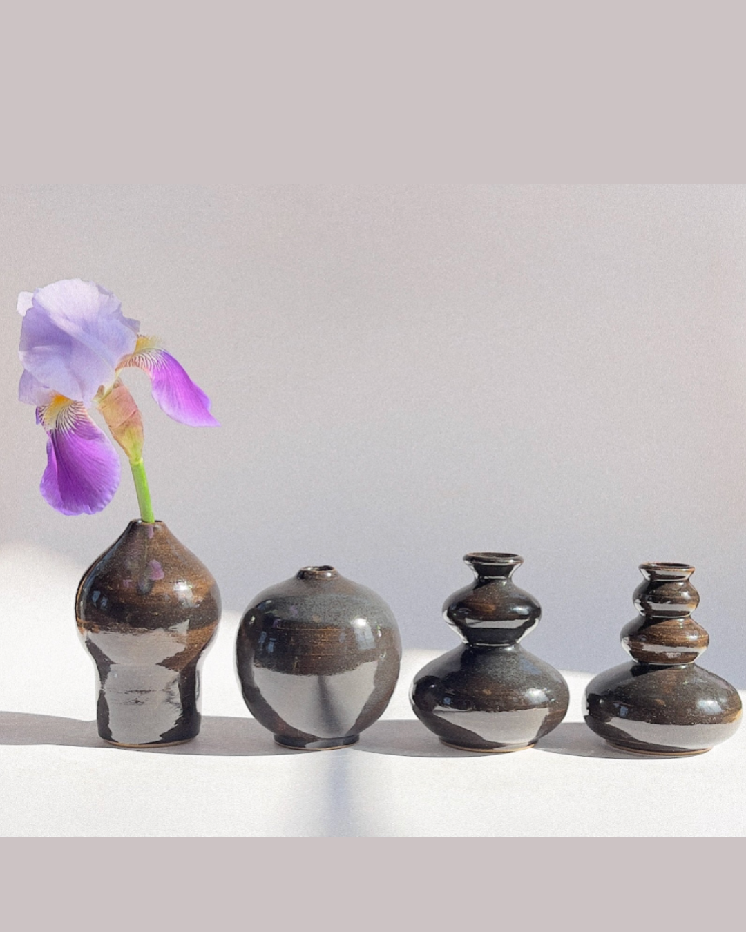 Black Gloss Bud Vase