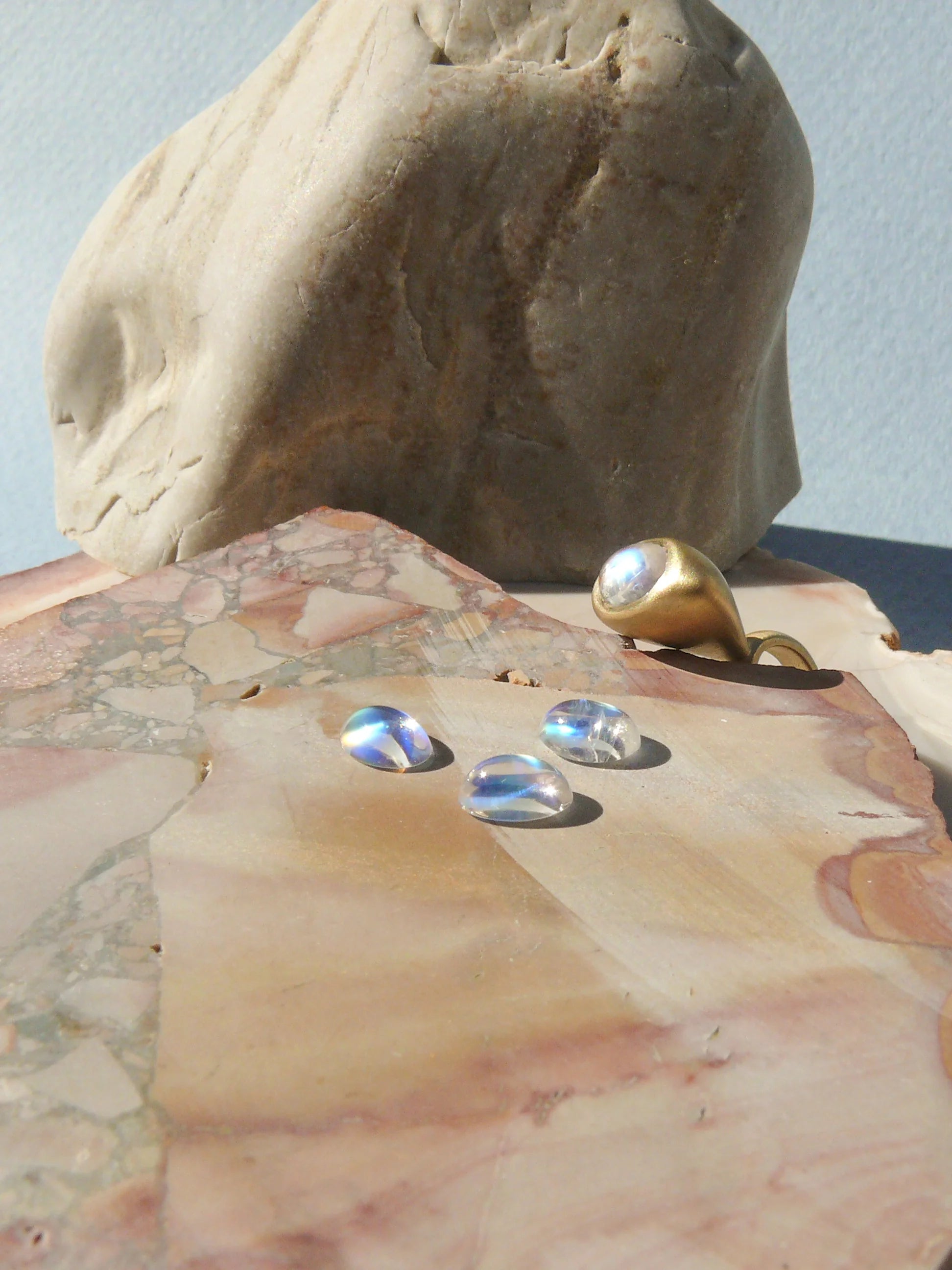 Pendulum Charm No.3 in 14k Gold and Moonstone