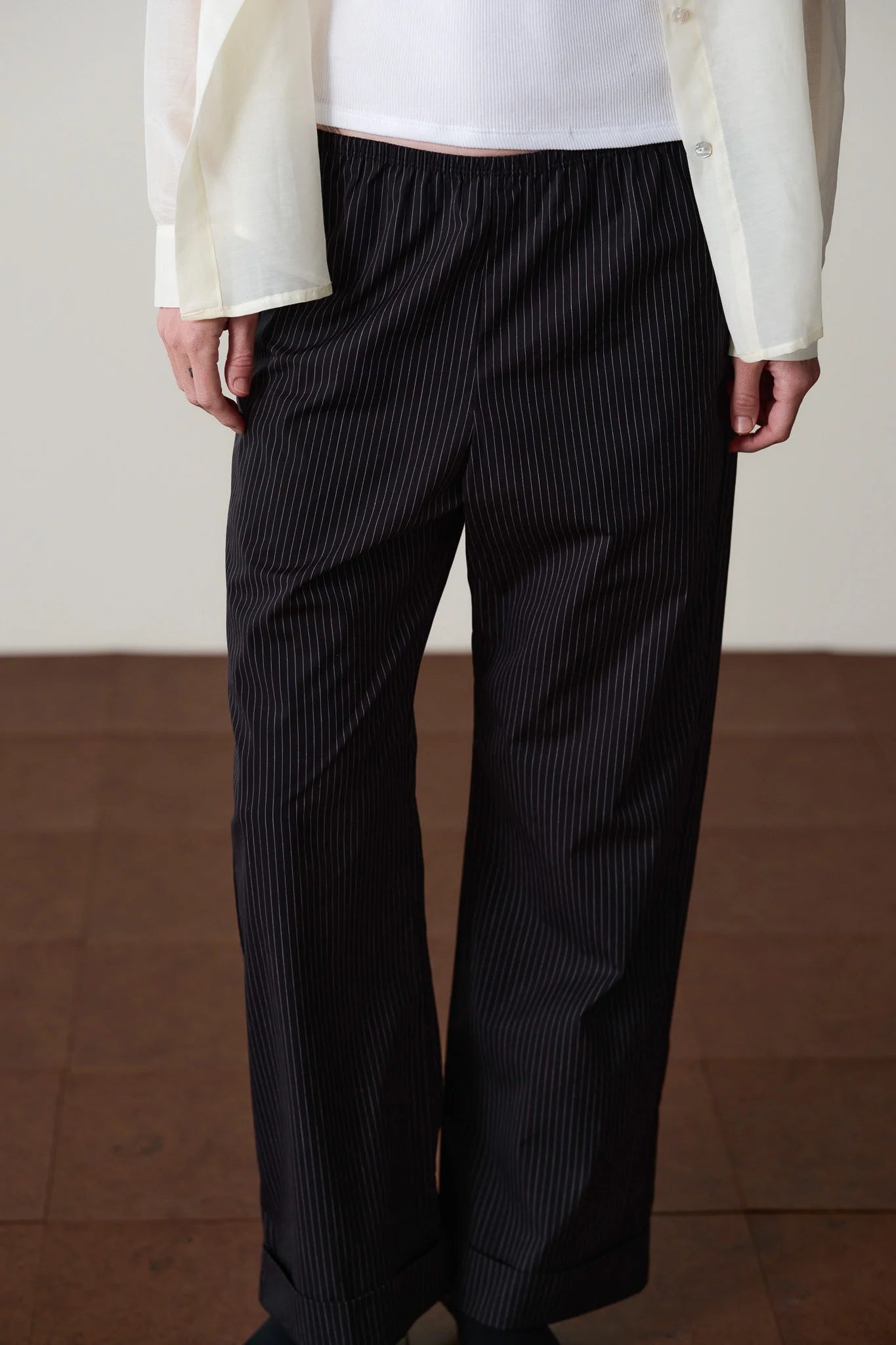 The Pop Pinstripe Simple Pant in Jet