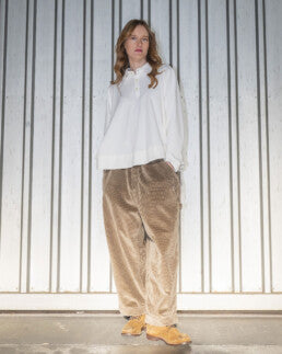 Type 169 Perp Pant in Taupe